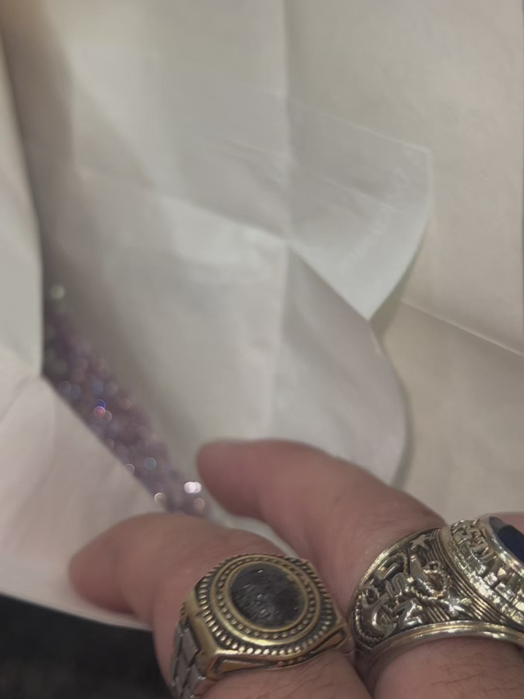 Video showing genuine Swarovski crystals used to handcraft our Sicilian earrings